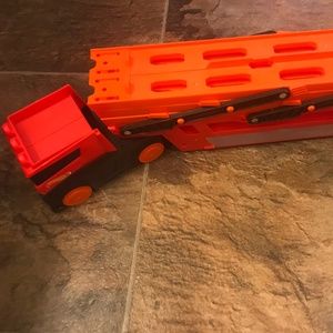 Hot Wheels Mega Hauler